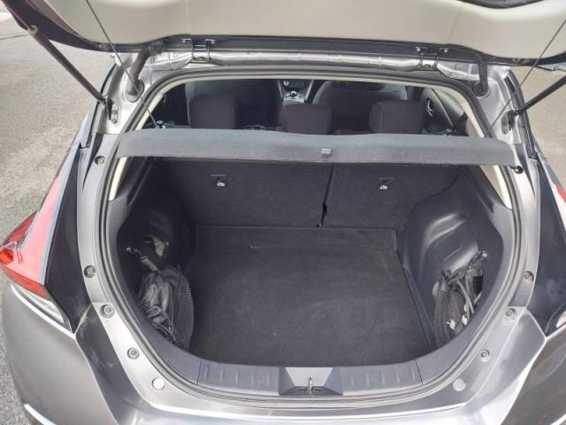 Nissan Leaf image 8