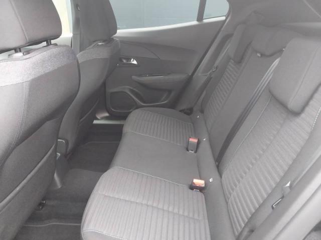 Peugeot 2008 image 7