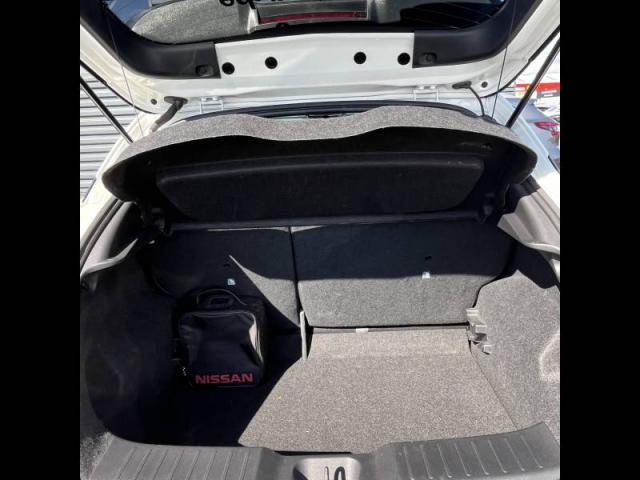 Nissan Juke image 4