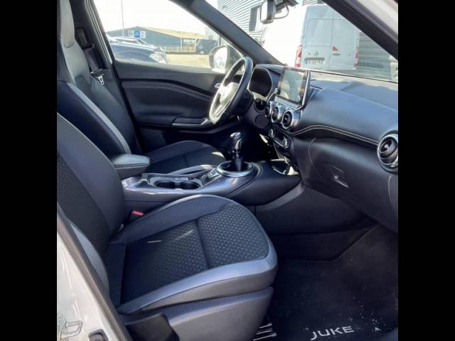 Nissan Juke image 8