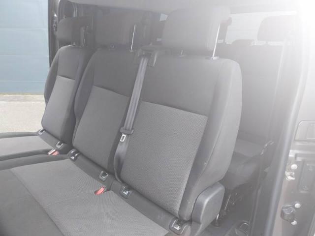 Citroen Jumpy image 8