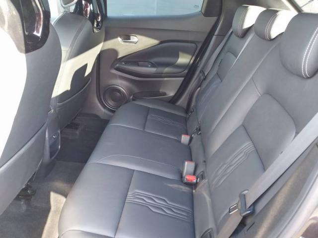 Nissan Juke image 7
