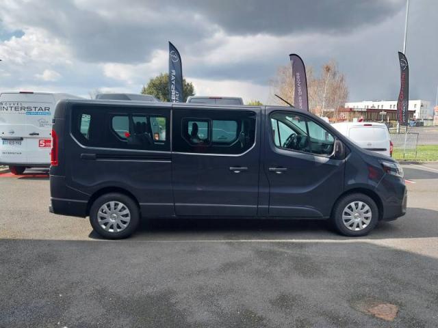 Nissan Nv300 image 7