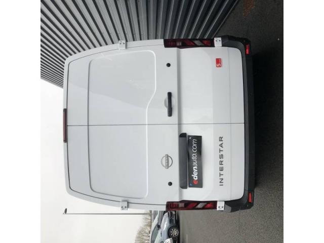Nissan Interstar image 2