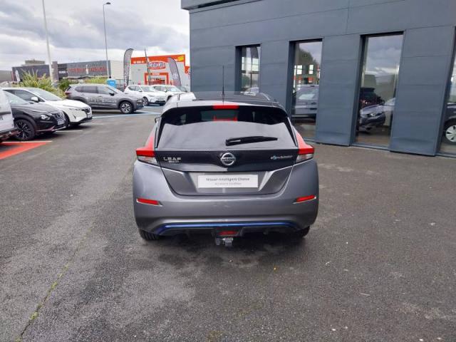 Nissan Leaf image 9