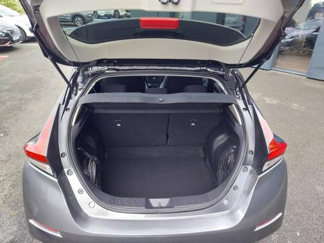 Nissan Leaf image 3