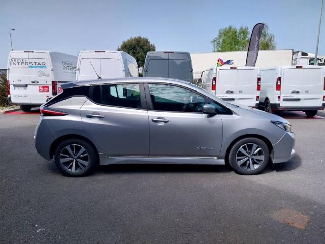 Nissan Leaf image 8