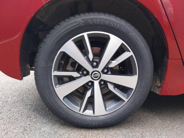Nissan Leaf image 6
