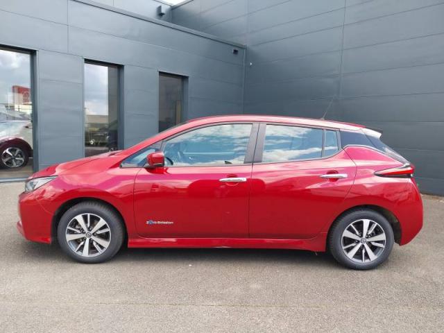 Nissan Leaf image 1