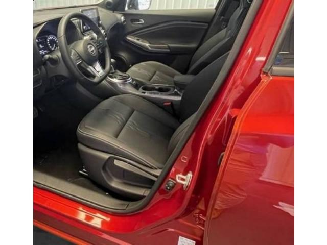 Nissan Juke image 6