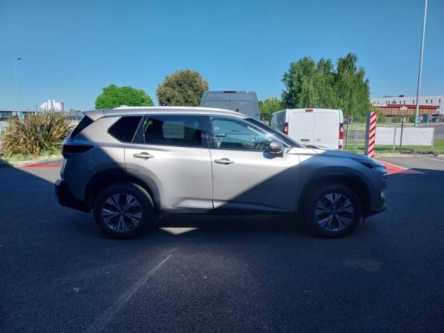 Nissan X-Trail image 2