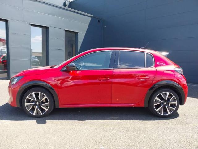 Peugeot 208 image 1