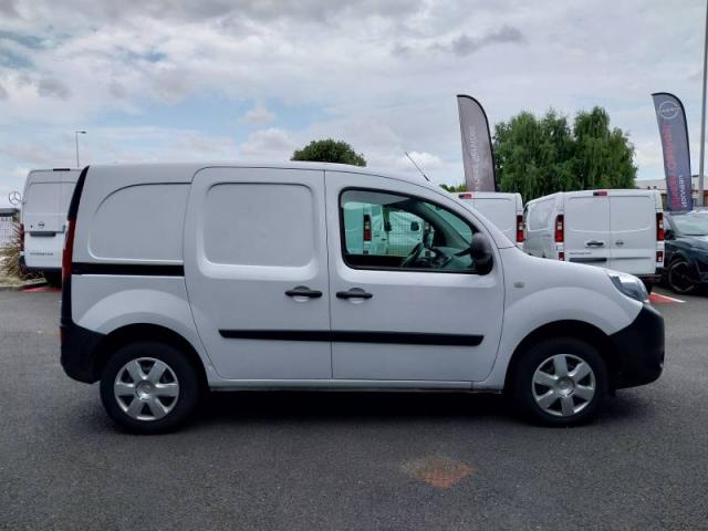 Nissan Nv250 image 9