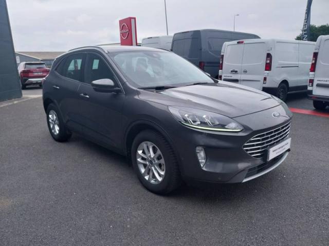 Ford Kuga image 3