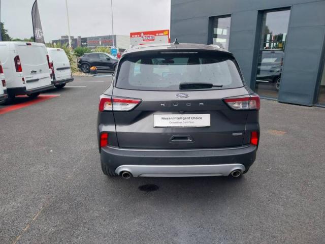 Ford Kuga image 9