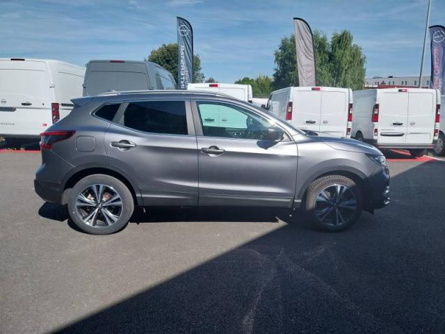 Nissan Qashqai image 1