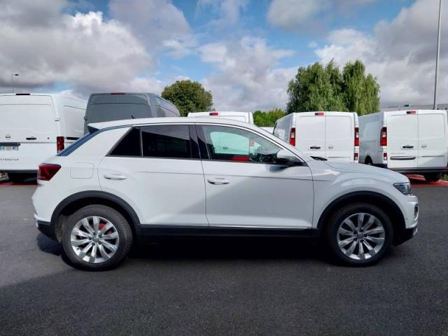 Volkswagen T-Roc image 5