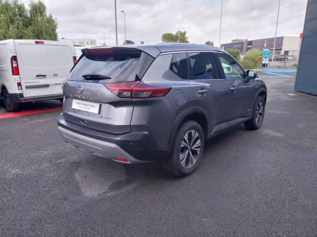 Nissan X-Trail image 2
