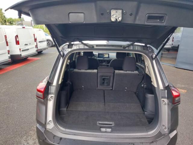 Nissan X-Trail image 9