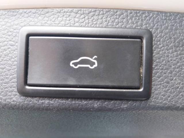 Skoda Karoq image 2