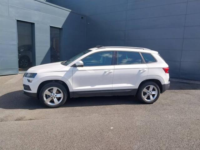 Skoda Karoq image 9