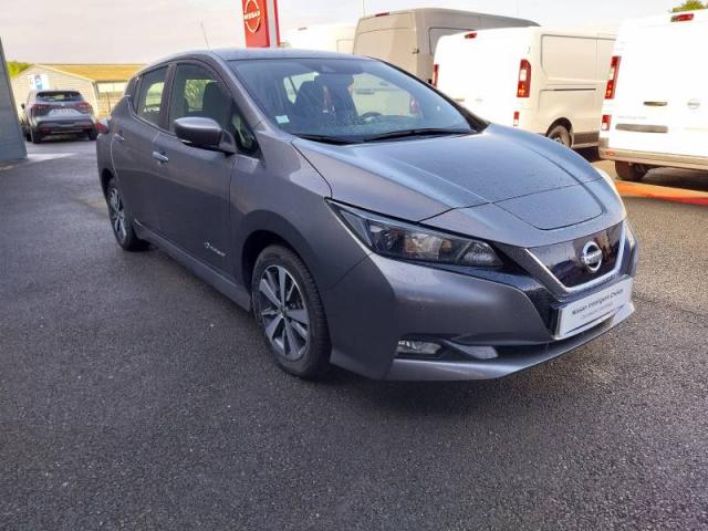 Nissan Leaf image 2