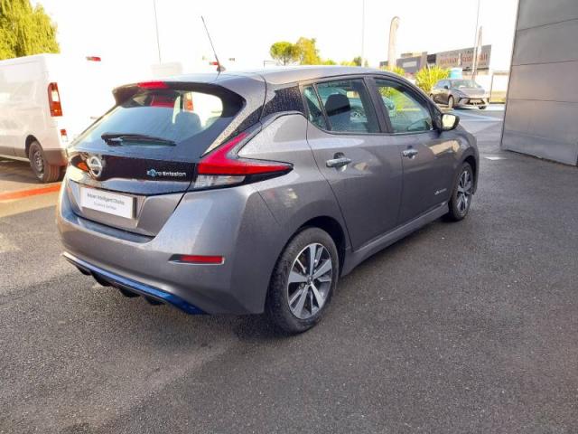 Nissan Leaf image 5