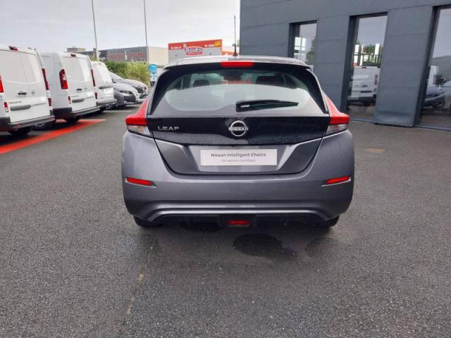 Nissan Leaf image 9