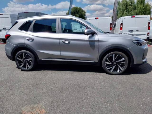 Mg Zs image 1