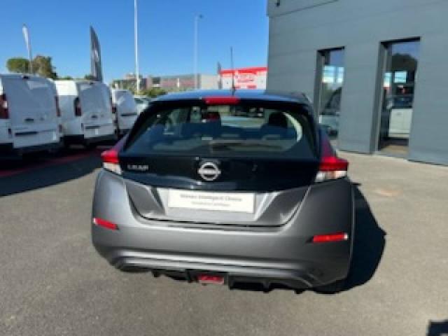 Nissan Leaf image 3