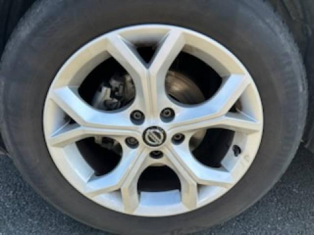 Nissan Juke image 5