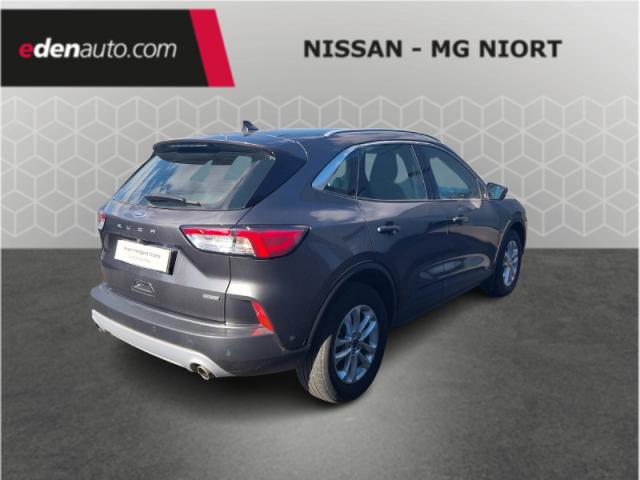 Ford Kuga image 2