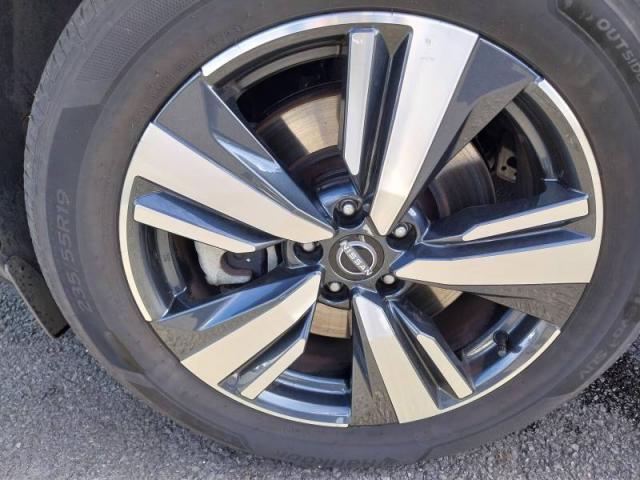 Nissan X-Trail image 8