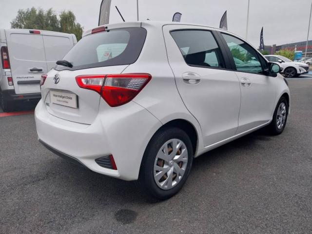 Toyota Yaris image 2