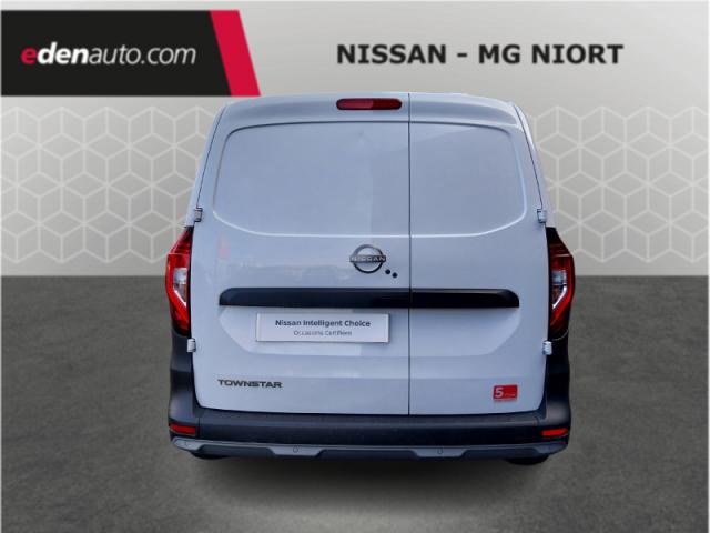 Nissan Townstar image 8