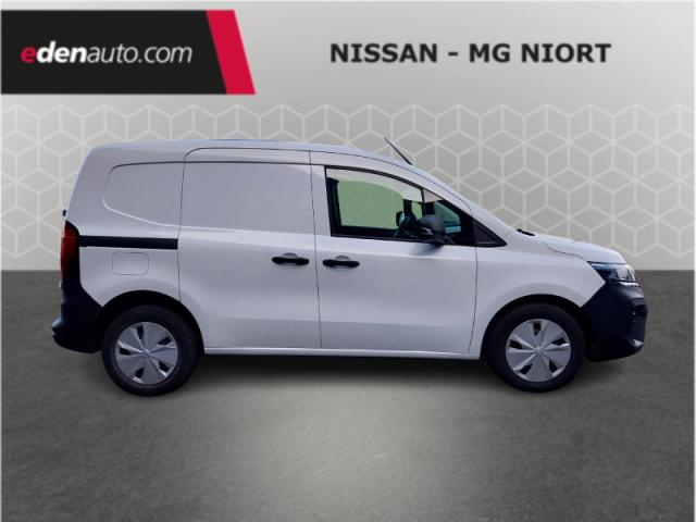 Nissan Townstar image 9