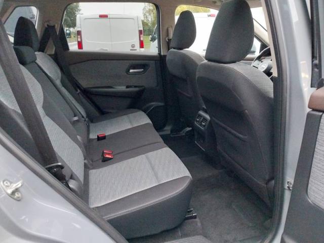 Nissan X-Trail image 6