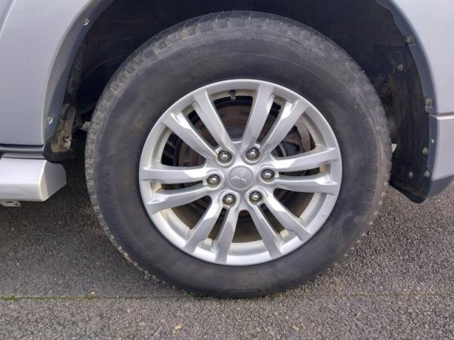 Mitsubishi Pajero image 1