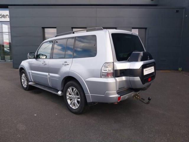 Mitsubishi Pajero image 3