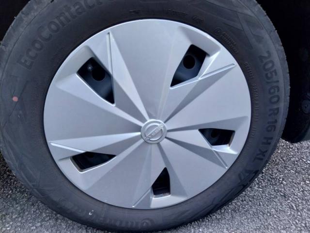 Nissan Townstar image 2