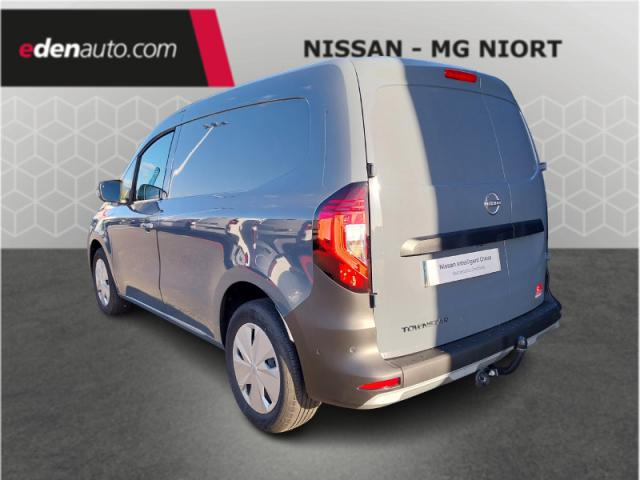 Nissan Townstar image 6