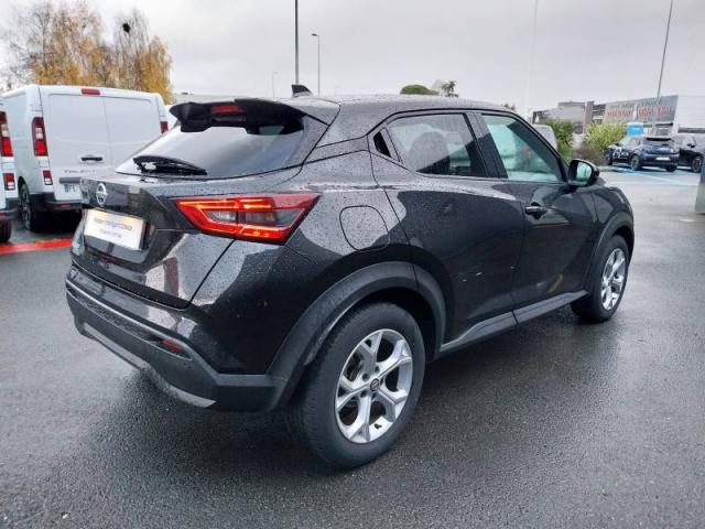 Nissan Juke image 8