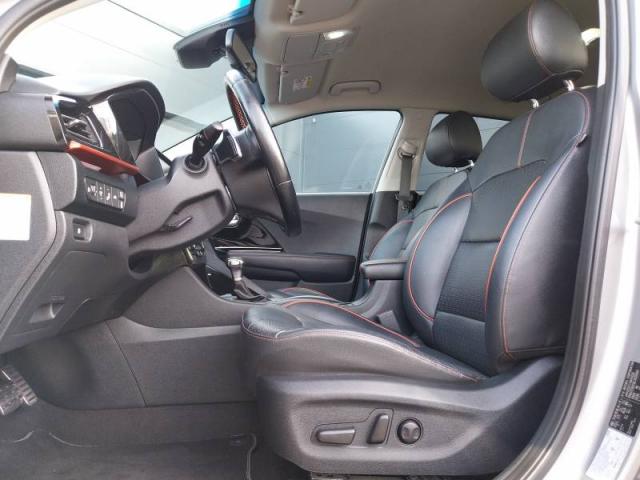 Kia Niro image 3