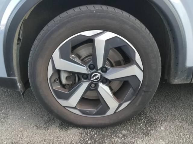 Nissan Qashqai image 1