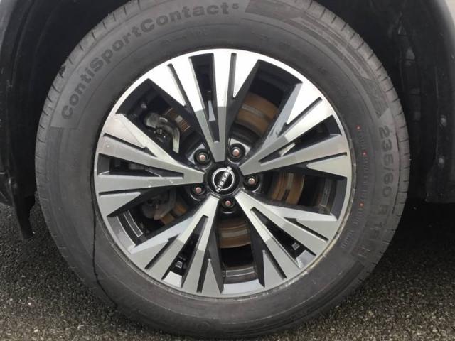 Nissan X-Trail image 4