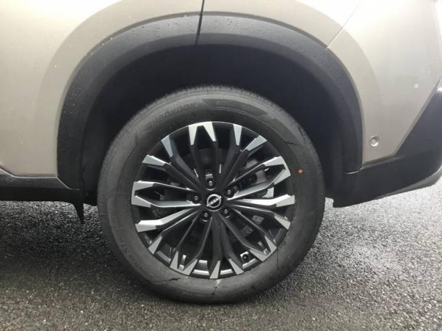 Nissan X-Trail image 7