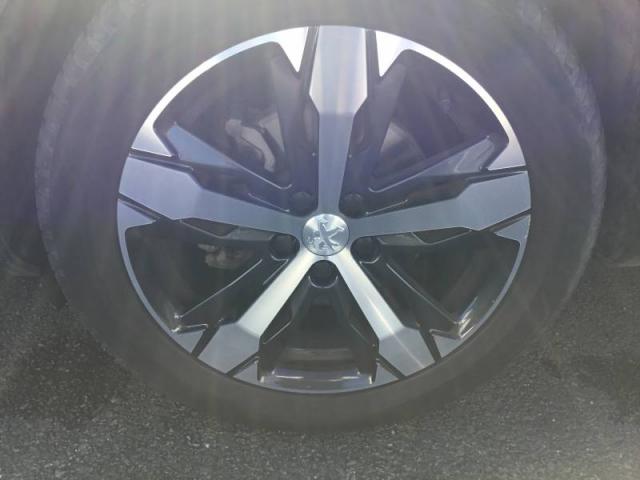 Peugeot 3008 image 9