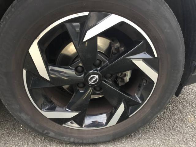 Nissan Juke image 8