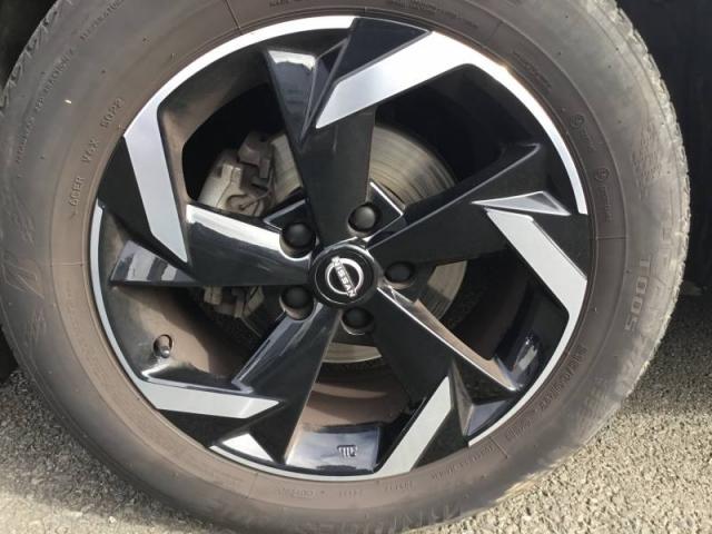 Nissan Juke image 3