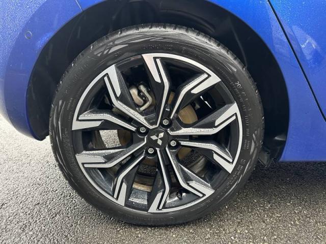 Mitsubishi Colt image 2